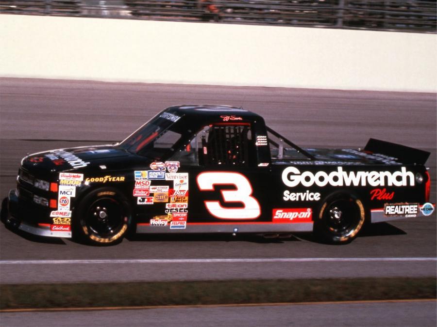  Chevrolet Silverado NASCAR Racing Truck by Jay Sauter 1996 года  (фото 3 из 12)